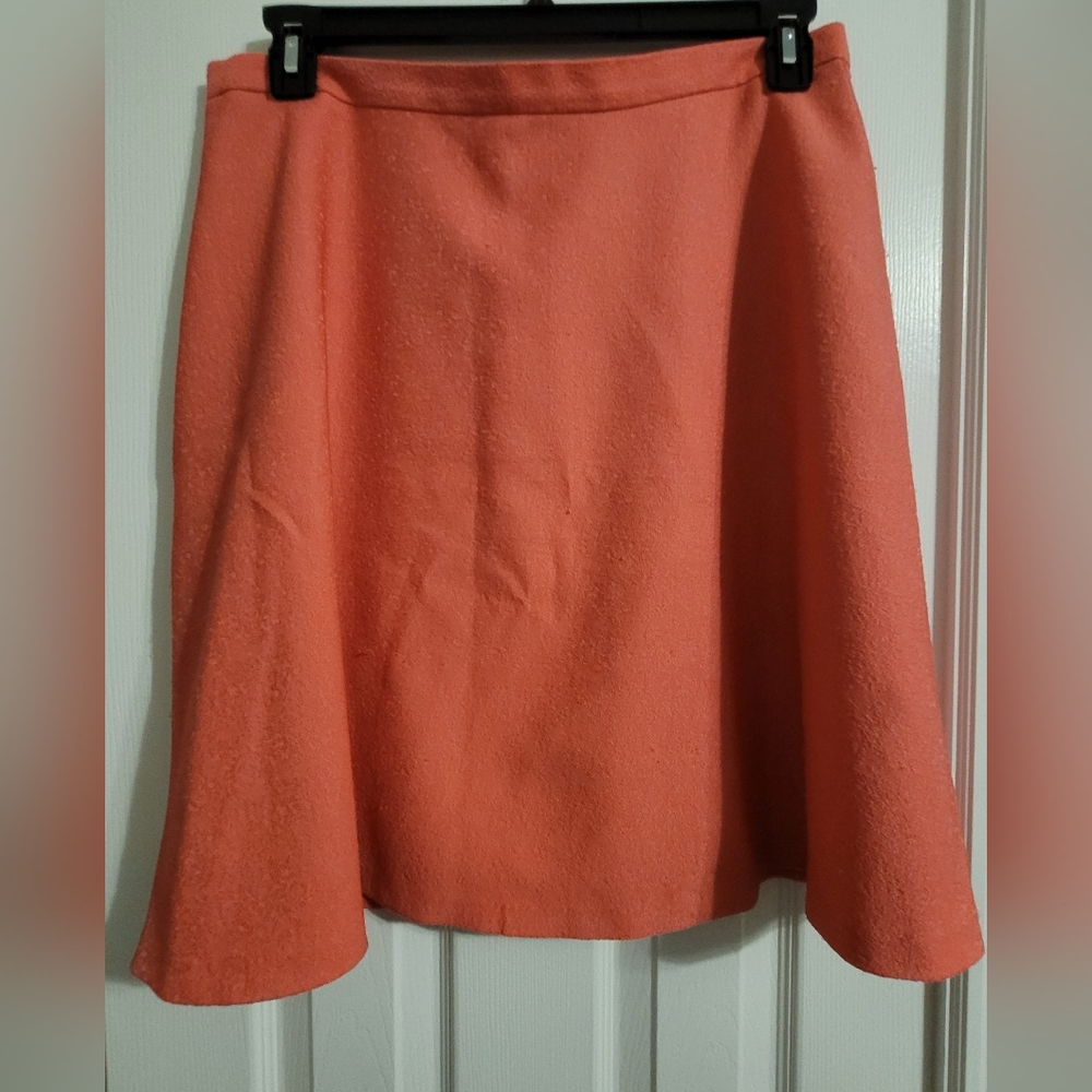 EUC Ann Taylor Skirt